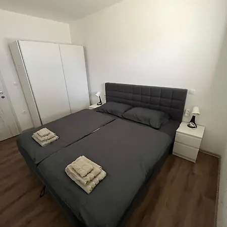 Apartmaji Baznik Catez * Brezice
