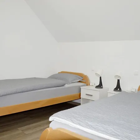 Apartmaji Baznik Catez Daire