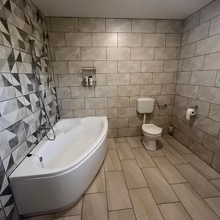 Apartment Apartmaji Baznik Catez