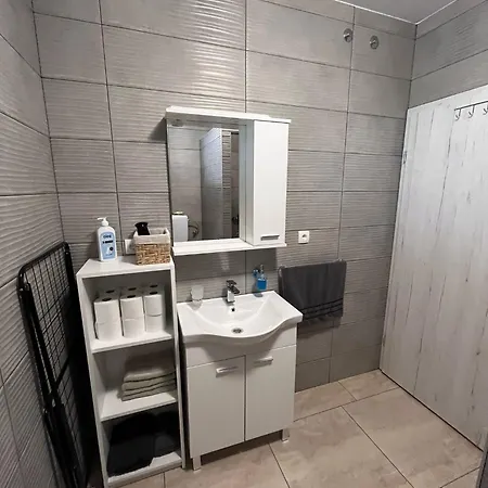 Apartmaji Baznik Catez Brezice