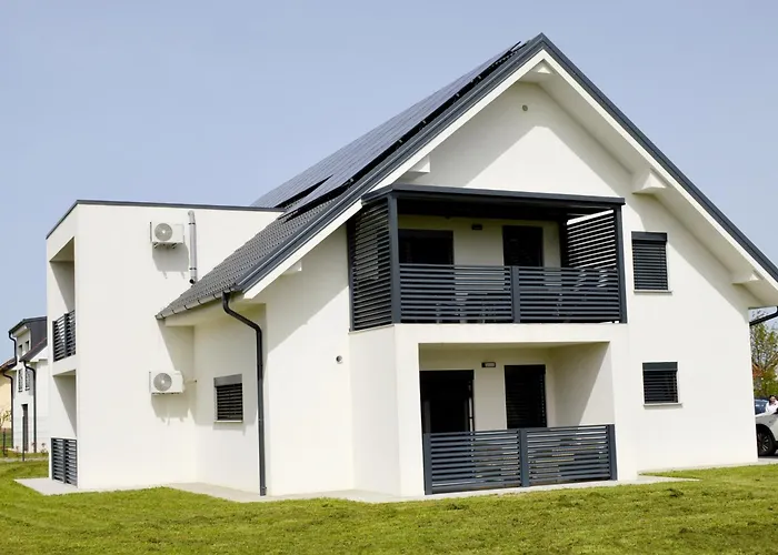 Apartamento Apartmaji Baznik Catez